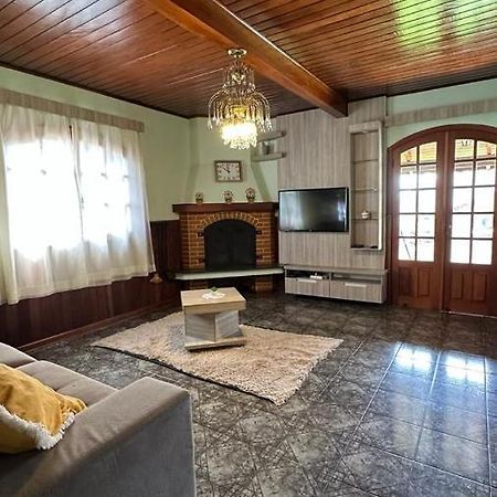 Вилла Casa Ipe Монти-Верди Экстерьер фото